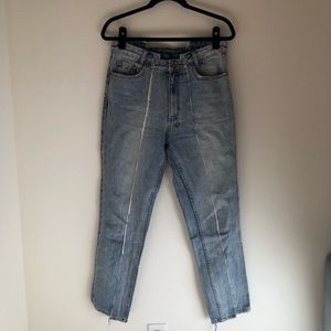 KSUBI Split HW Straight Jeans